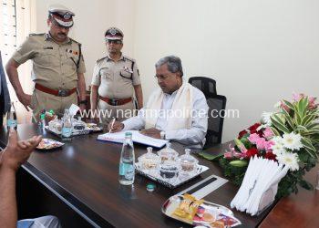 ಸಿಎಂ ಸಿದ್ದರಾಮಯ್ಯರಿಂದ ನೂತನವಾಗಿ ನಿರ್ಮಿಸಿರುವ ಚಾಮರಾಜಪೇಟೆ, ಕಬ್ಬನ್ ಪಾರ್ಕ್ ಮತ್ತು ಹೈಗ್ರೌಂಡ್ಸ್ ಪೊಲೀಸ್ ಠಾಣೆ ಉದ್ಘಾಟನೆ