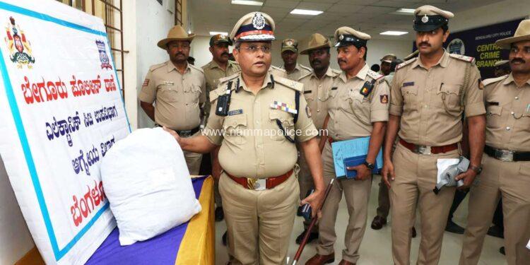 ಬೇಗೂರು ಕೆರೆಯ ಬಳಿ ಗಾಂಜಾ ಮಾರಾಟ, 3.3 ನಿಷೇಧಿತ ವಸ್ತು ಜಪ್ತಿ