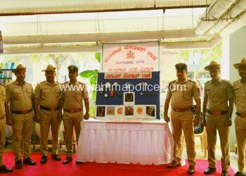 181 ಗ್ರಾಂ ಚಿನ್ನದ ಗಟ್ಟಿ, 333 ಗ್ರಾಂ ಬೆಳ್ಳಿ ವಸ್ತುಗಳ ವಶ. ಮೌಲ್ಯ 12.25 ಲಕ್ಷ.