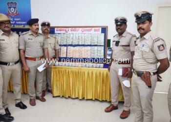 ಎಟಿಎಂ ಮೆಷಿನ್ಗಳಲ್ಲಿ ಹಣ ಕಳವು ಮಾಡುತ್ತಿದ್ದ ಆರು ವ್ಯಕ್ತಿಗಳ ಬಂಧನ