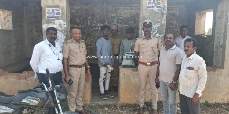ರಾಯಲ್ ಪಾಡು ಪೊಲೀಸರಿಂದ ಅಕ್ರಮವಾಗಿ ಗಾಂಜಾ ಸಾಗಣೆ ಮತ್ತು ಮಾರಾಟ ಮಾಡುತ್ತಿದ್ದ ಇಬ್ಬರು ವ್ಯಕ್ತಿಗಳ ಬಂಧನ