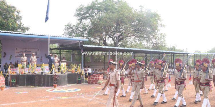ಬೀದರ ಜಿಲ್ಲಾ ಪೊಲೀಸ್ ರಿಂದ ಪೊಲೀಸ್ ಕವಾಯತ್ ಮೈದಾನದಲ್ಲಿ ಪೊಲೀಸ್ ಧ್ವಜ ದಿನಾಚರಣೆ