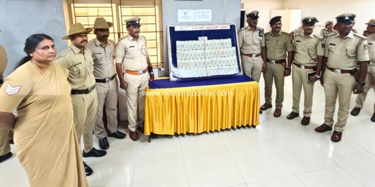 ಮಾಲೀಕರ ಮನೆಯಲ್ಲಿ ನಗದನ್ನು ಕಳವು ಮಾಡಿದ್ದ ಓರ್ವ ಕಾರು ಚಾಲಕನ ಬಂಧನ.