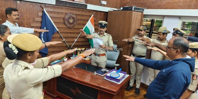 ರಾಷ್ಟ್ರೀಯ ಭಯೋತ್ಪಾದನಾ ವಿರೋಧಿ ದಿನ”ಜಗತ್ತಿಗೆ ಬೇಕಾಗಿರುವುದು ಪ್ರೀತಿ, ಭಯೋತ್ಪಾದನೆಯಲ್ಲ.
