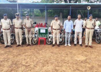 ಬೀದರ ಜಿಲ್ಲೆಯ ನೂತನ ನಗರ ಪೊಲೀಸ್ ಠಾಣೆಯ ದ್ವಿಚಕ್ರ ವಾಹನ ಕಳ್ಳತನ ಪ್ರಕರಣದಲ್ಲಿ ಆರೋಪಿತನ ಬಂಧನ, ಮೂರು ಲಕ್ಷಕ್ಕೂ ಅಧಿಕ ಮೌಲ್ಯದ ಸ್ವತ್ತು ಜಪ್ತಿ