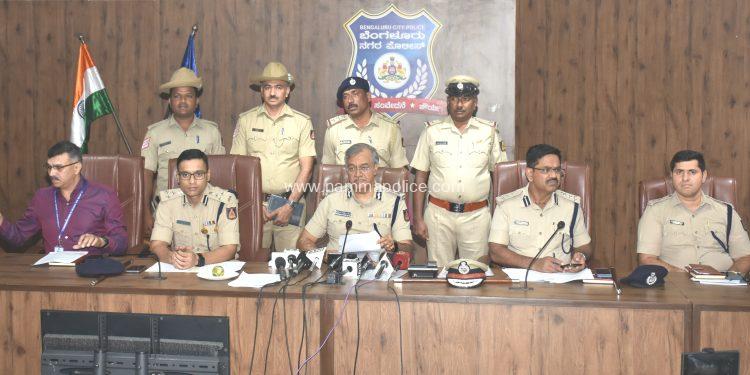 ಯಲಹಂಕ ಉಪನಗರ ಪೊಲೀಸರಿಂದ 70 ಲಕ್ಷ ಬೆಲೆಬಾಳುವ 700 ಗ್ರಾಂ ಎಂಡಿ ಎಂಎ ವಶ ಇಬ್ಬರು ವಿದೇಶಿ ಆರೋಪಿಗಳ ಬಂಧನ