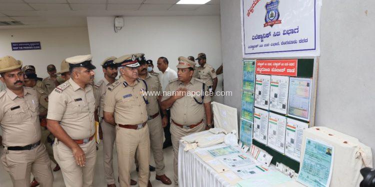 ನಕಲಿ ದಾಖಲೆ ಸೃಷ್ಟಿ ಪ್ರಕರಣ, ಹೆಬ್ಬಗೋಡಿ ಪೊಲೀಸರಿಂದ ಇಬ್ಬರ ಬಂಧನ, ಕಂಪ್ಯೂಟರ್ – ನಗದು ವಶಕ್ಕೆ