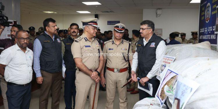 ಬೆಂಗಳೂರಿನಲ್ಲಿ ಸಿಸಿಬಿ ಮತ್ತು ಸ್ಥಳೀಯ ಪೊಲೀಸರು ಭರ್ಜರಿ ಕಾರ್ಯಾಚರಣೆ ನಡೆಸಿದ್ದು, ಬರೋಬ್ಬರಿ 11 ಕೋಟಿ ರೂಪಾಯಿ ಮೌಲ್ಯದ ಮಾದಕ ದ್ರವ್ಯಗಳನ್ನು ವಶಪಡಿಸಿಕೊಂಡಿದ್ದಾರೆ