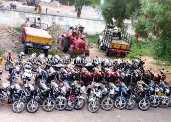 ಬೈಕ್ ಕಳ್ಳರ ಜಾಲ ಭೇದಿಸಿದ ಬಳಗಾನೂರು ಪೊಲೀಸರು..! 50 ಬೈಕ್ಗಳ ಜಪ್ತಿ, ಐವರು ಅಂದರ್..!!